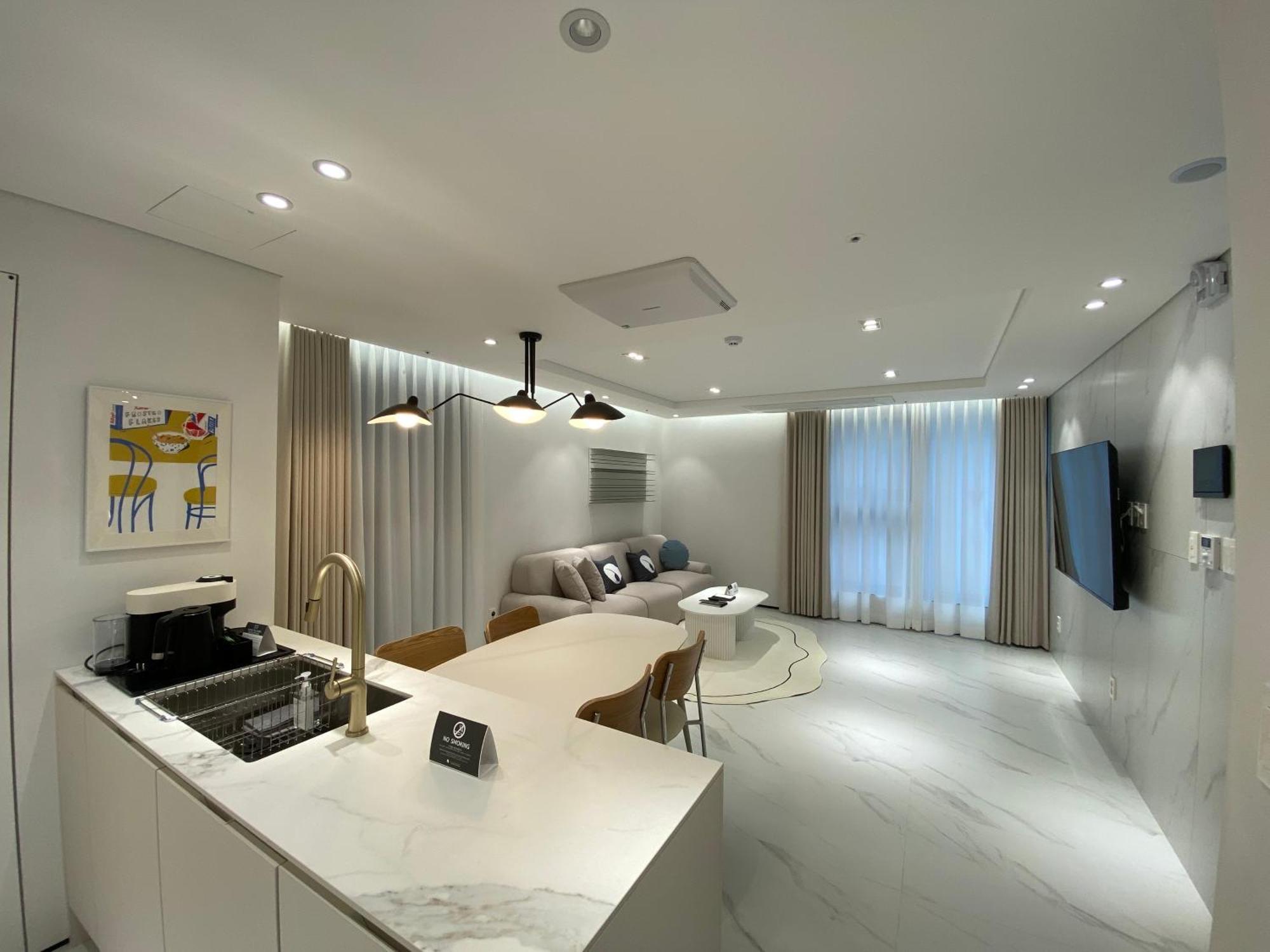 Hotel The Designers Lyj Suite Yeoksam Soul Exteriér fotografie